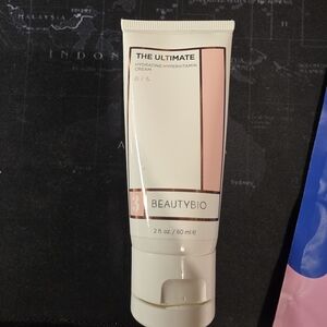 BeautyBio The Ultimate Hydrating Hypervitamin Cream - White & Pink